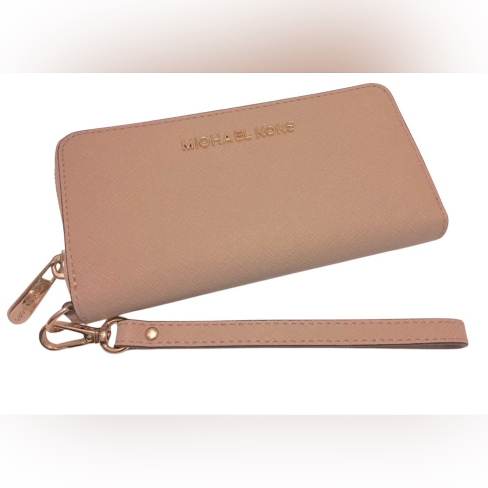 Michael Kors Beige Wristlet